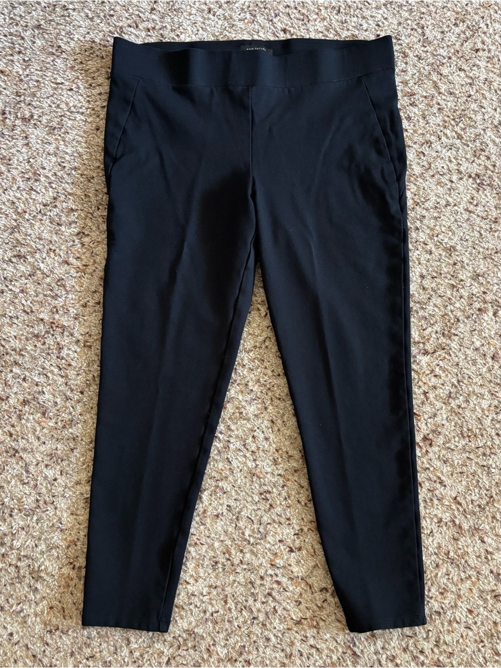 Ann Taylor Crop Leggings